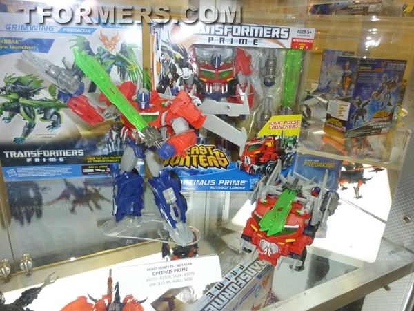 Transformers=botcon 2013 Generatations Prime Paltinum  (370 of 424)